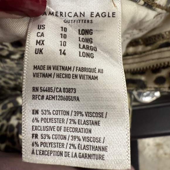 American Eagle cheetah print jeans, 10 L, like new - Picture 3 of 8